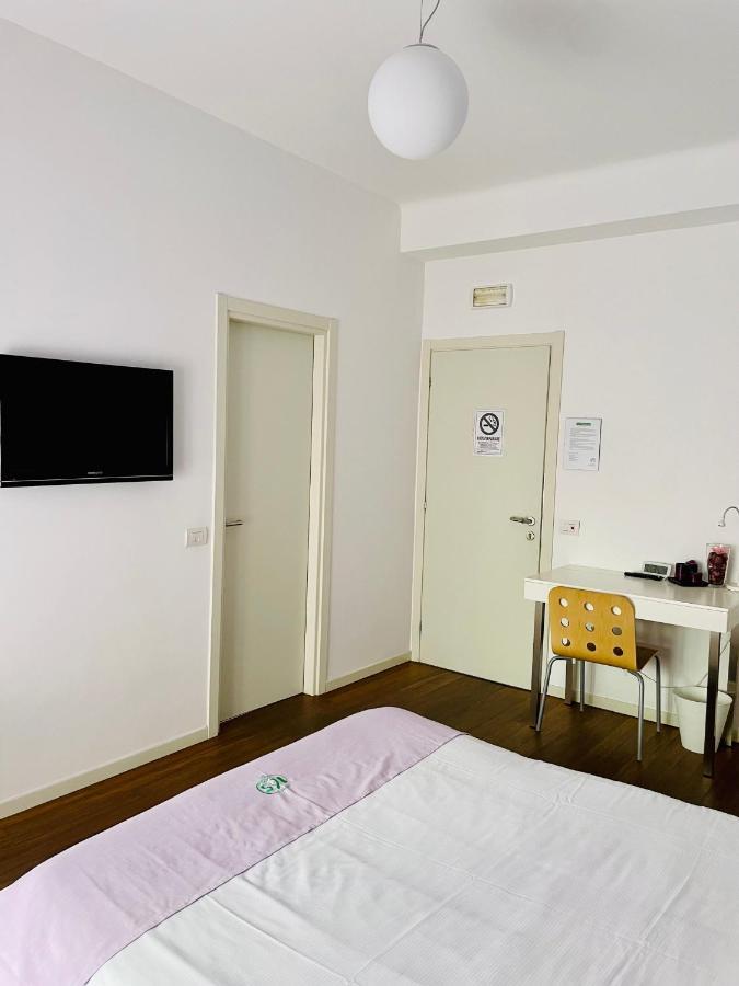 Hotel Via Padova 165 Mailand Exterior foto