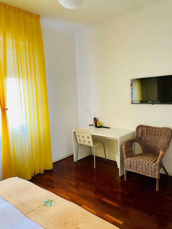 Hotel Via Padova 165 Mailand Exterior foto